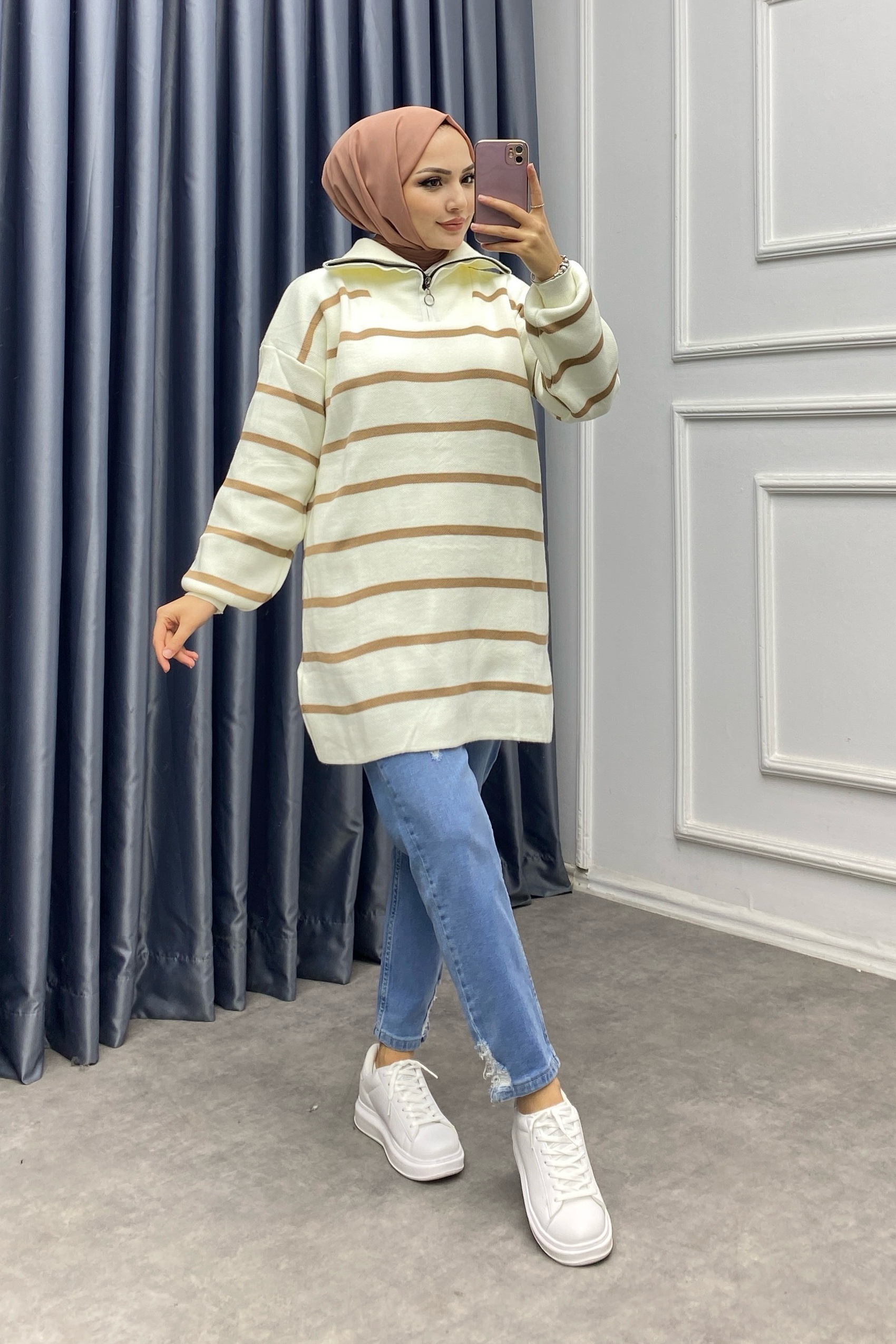 Yakası Fermuarlı Camel Çizgili Tunik