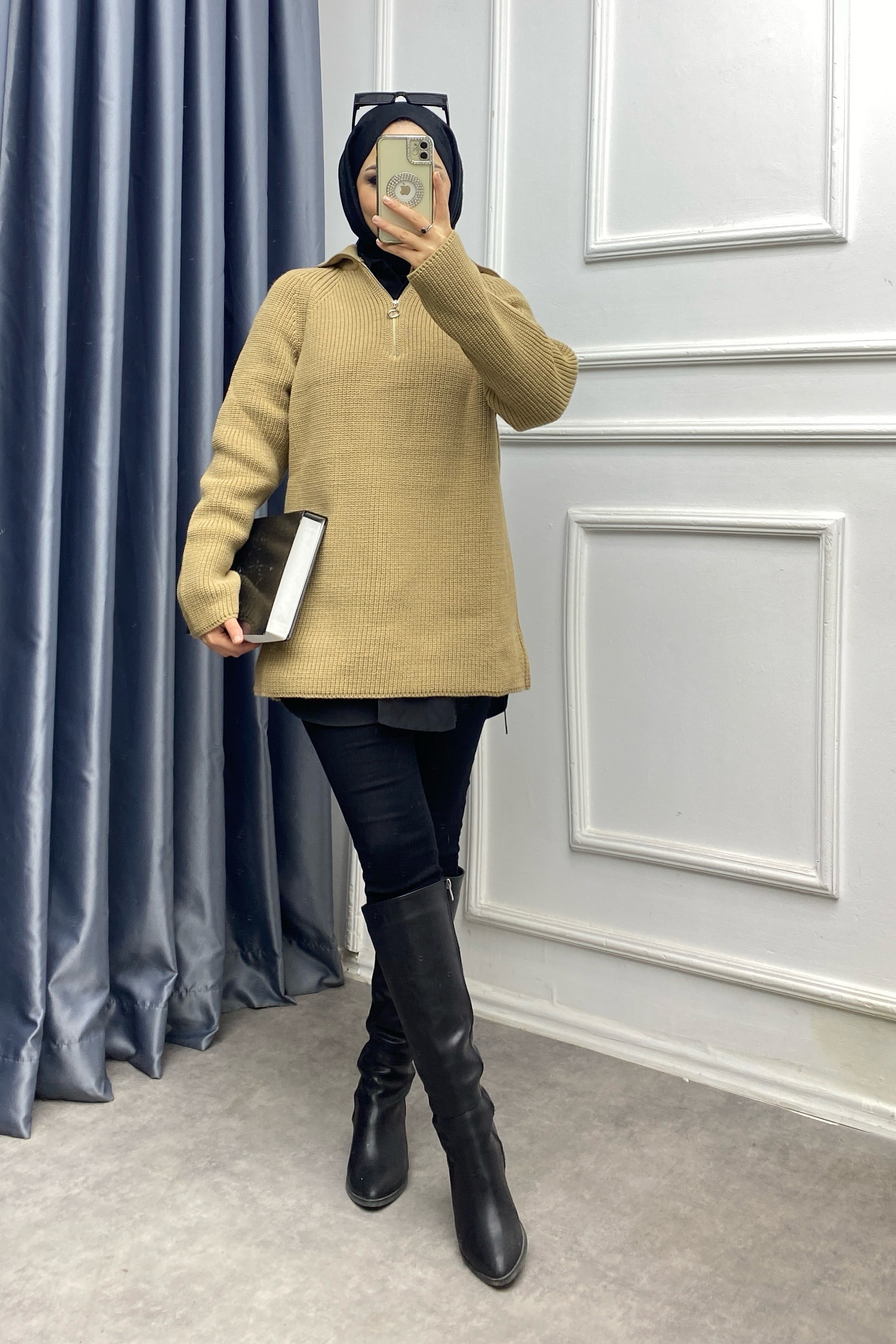 Yakası Fermuarlı Triko Tunik Camel