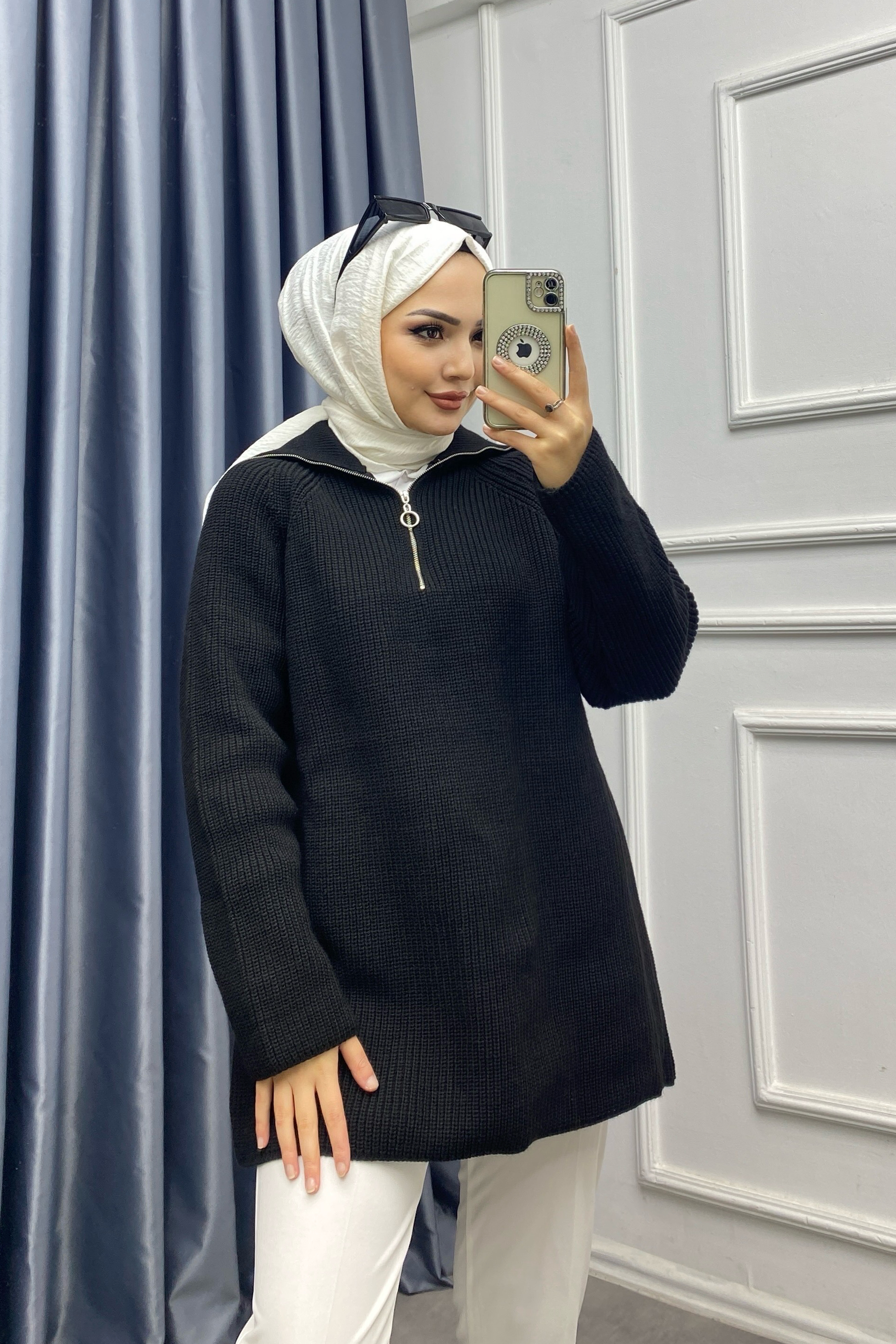 Yakası Fermuarlı Triko Tunik Siyah