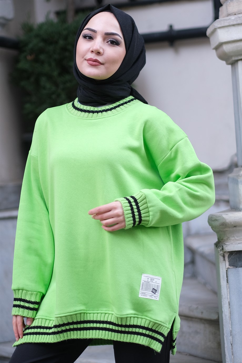 Yakası Ve Kolu Çizgili Üç İplik Tunik Yeşil