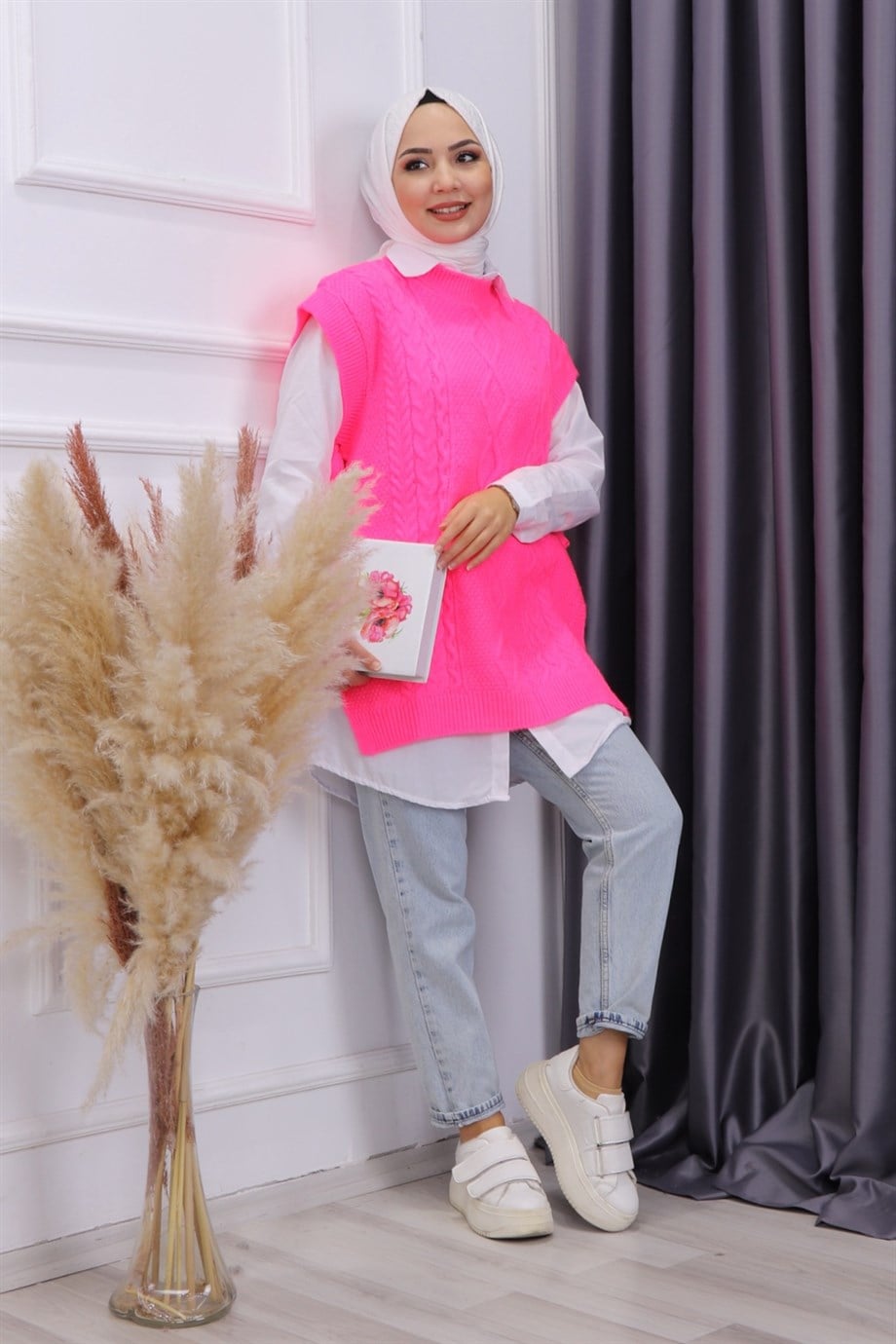 Yanları Bağcıklı Süveter Fosfor Pembe