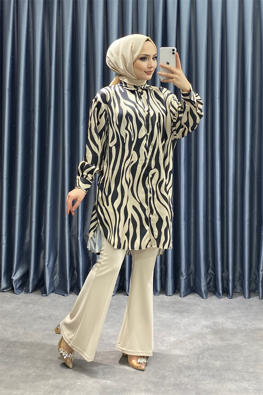 Zebra Desen Saten Tunik Siyah