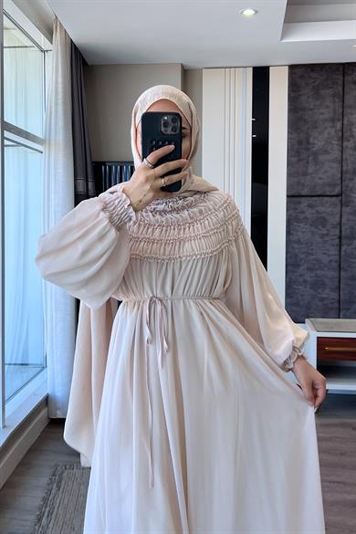 Yakası Ve Kolu Lastikli Şifon Elbise Bej