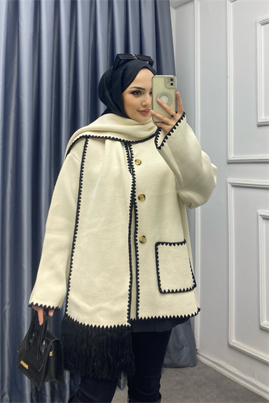 Atkı Detaylı Çelik Örgü Hırka Bej