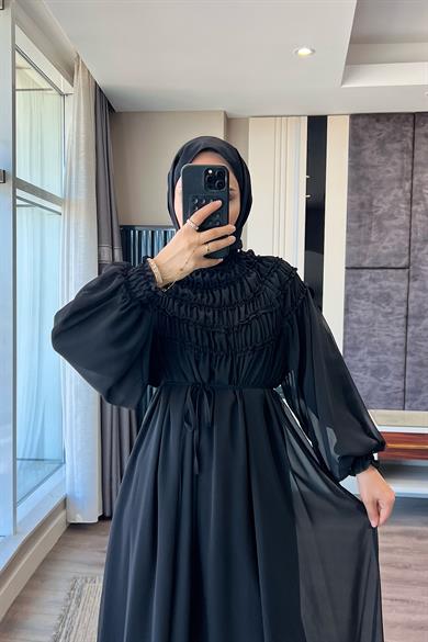 Yakası Ve Kolu Lastikli Şifon Elbise Siyah