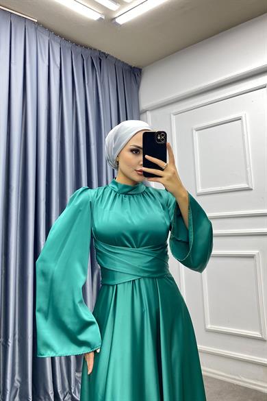 Bel Bağlamalı Saten Elbise Yeşil