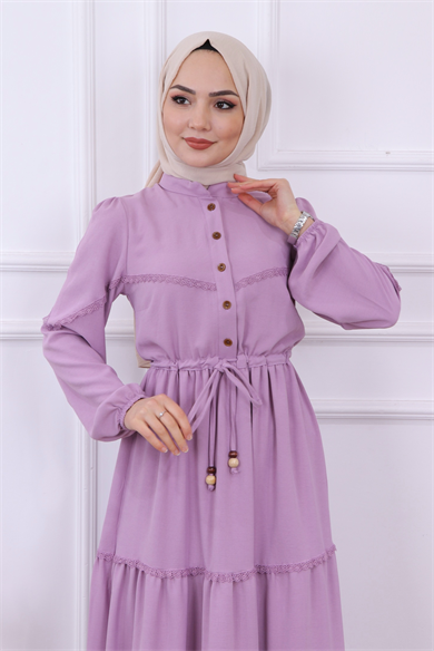 Belden Bağcıklı Dantel Detaylı Elbise Lila
