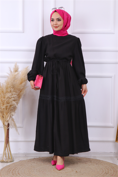 Belden Bağcıklı Keten Elbise Siyah