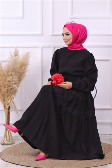 Belden Bağcıklı Keten Elbise Siyah