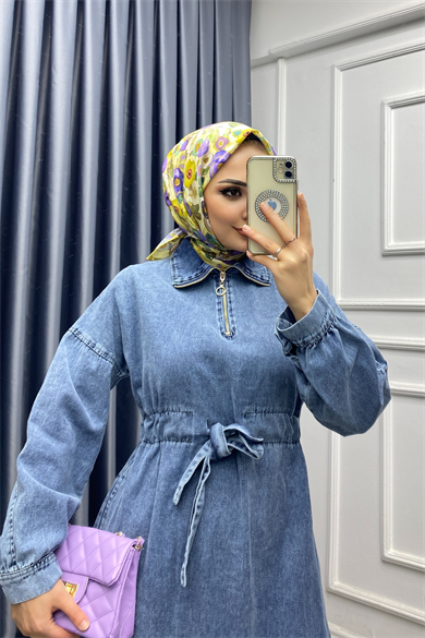 Beli Bağcıklı Kot Elbise