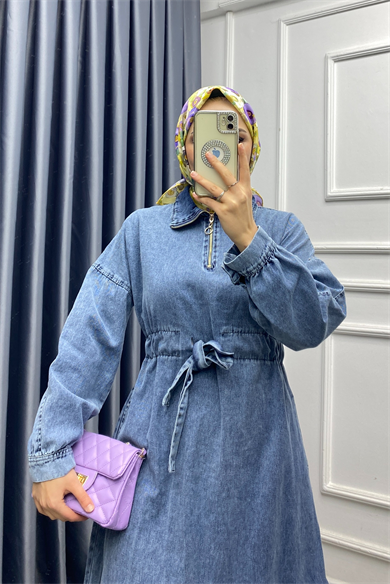 Beli Bağcıklı Kot Elbise