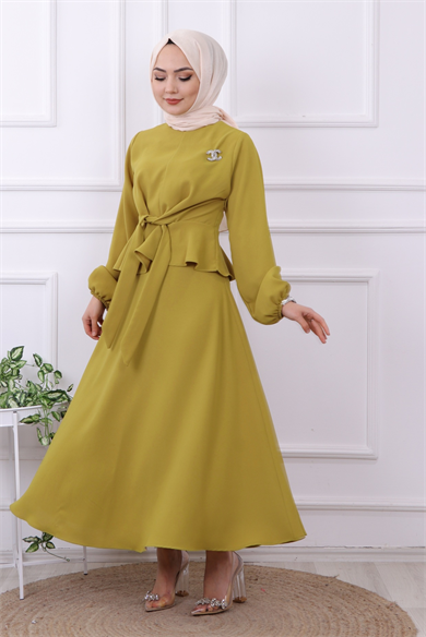 Broş Detaylı Takım Yağ Yeşili