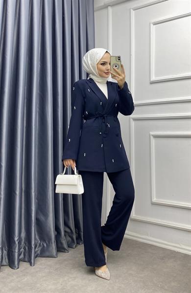 Damla Taş Baskılı Ceketli Takım Lacivert