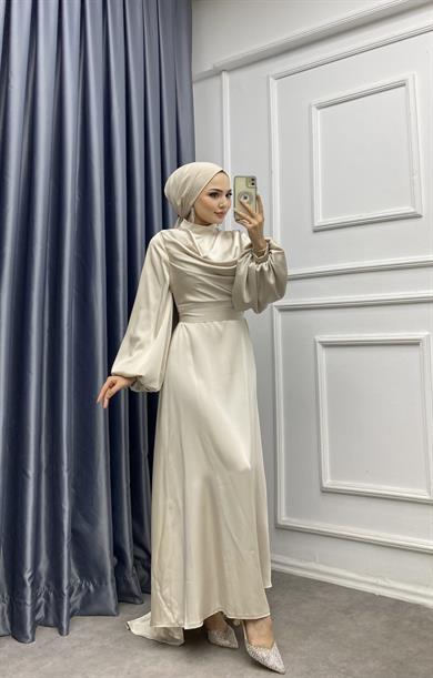 Degaje Yaka Saten Elbise Krem