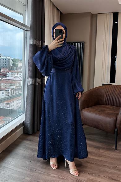 Degaje Yaka Taşlı Saten Elbise Lacivert 