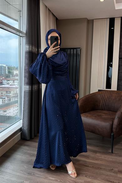 Degaje Yaka Taşlı Saten Elbise Lacivert 