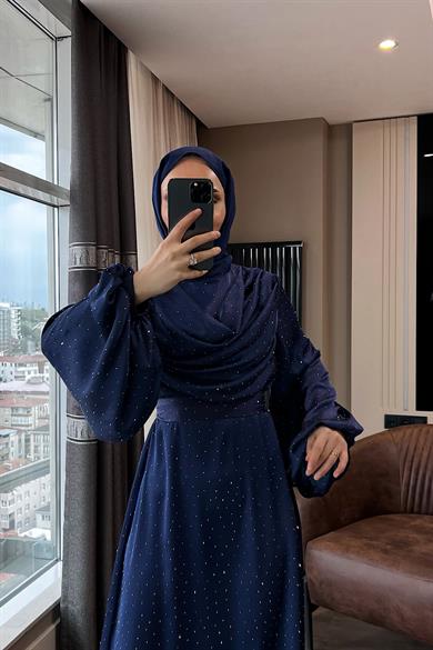 Degaje Yaka Taşlı Saten Elbise Lacivert 