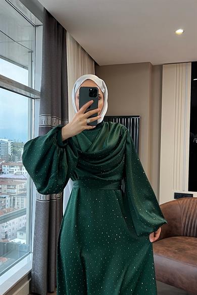 Degaje Yaka Taşlı Saten Elbise Yeşil