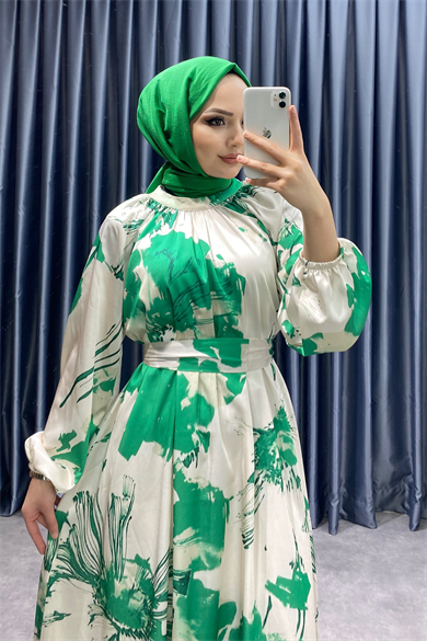 Desenli Saten Elbise
