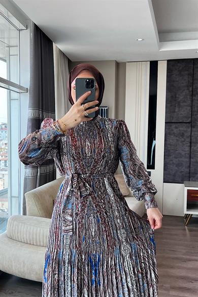 Dijital Baskılı Pileli Saten Elbise Kahve-Mavi