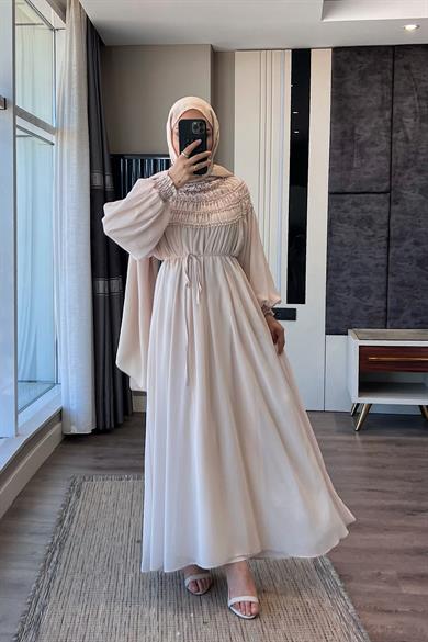 Yakası Ve Kolu Lastikli Şifon Elbise Bej
