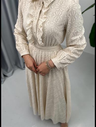 Fırfırlı Dantel Elbise