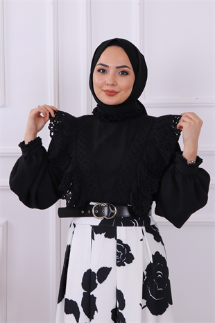 Güpür Detaylı Bluz Siyah