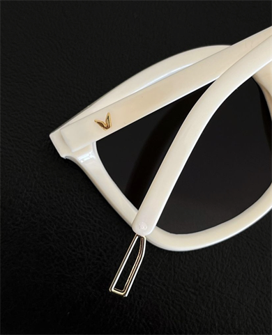 Jasmin Gözlük Krem