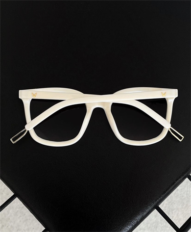 Jasmin Gözlük Krem