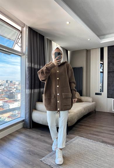 Kapşonlu Önden Düğmeli Yumoş Hırka Kahverengi