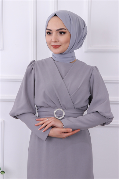 Kemeri Tokalı Elbise Gri