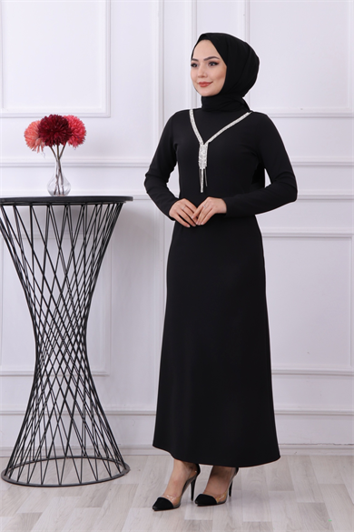 Kendinden Kolyeli Elbise Siyah