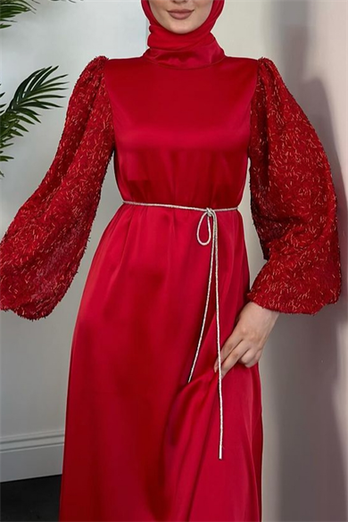 Kolları Taşlı Elbise Kırmızı