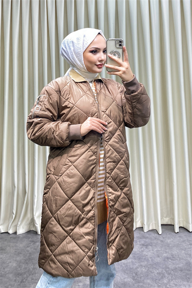 Kolu Fermuarlı Kapitone Mont
