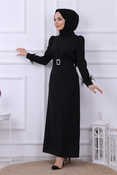 Kolu Tüy Detaylı Elbise Siyah