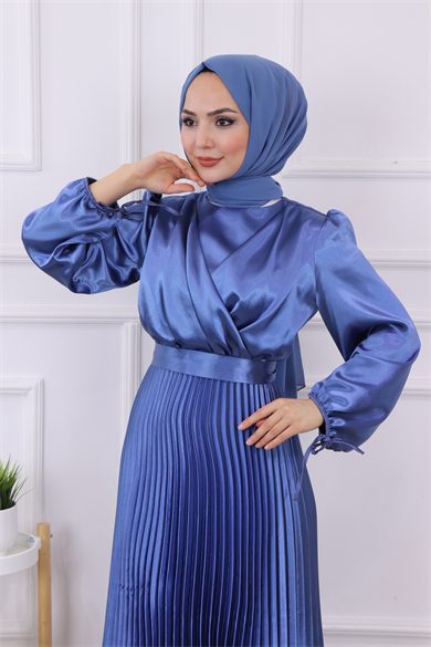 Kruvaze Yaka Saten Elbise 