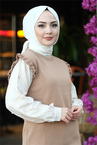 Omuzları Fırfırlı Kolları Kumas Tunik