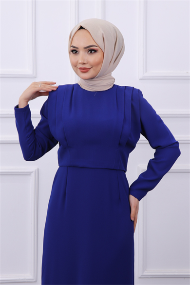 Omuzları Vatkalı Elbise Saks