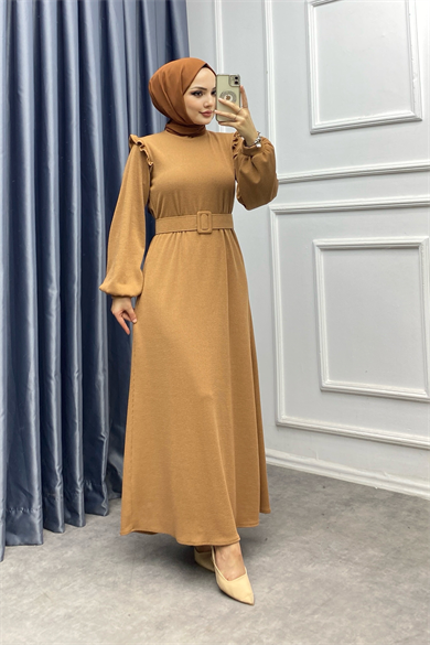 Omuzu Fırfır Detay Triko Elbise 