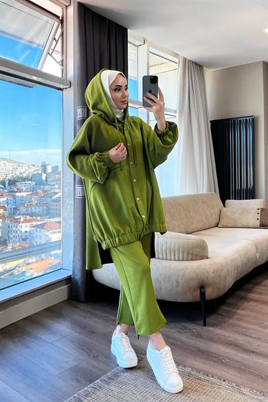 Önü Kısa Arkası Uzun Oysho Kumaş Takım Yeşil