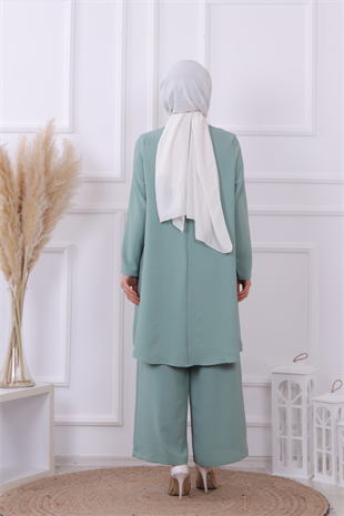 Önü Pat Detaylı Takım Mint Yeşili