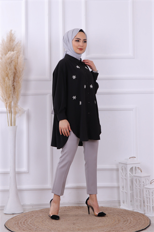 Önü Taş Detaylı Tunik Siyah