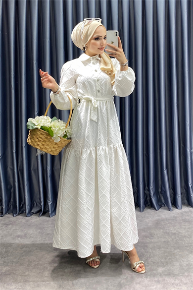 Papatya Taşlı Desenli Elbise