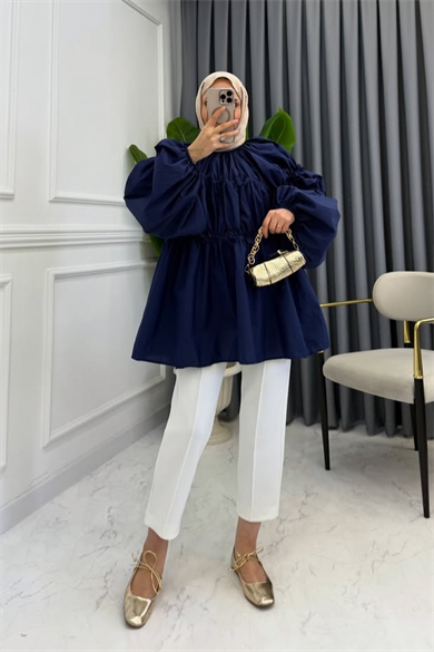 Reglan Çiçek Detaylı Tunik Lacivert