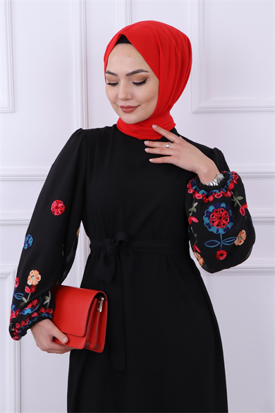 Şifon Kol Çicek İşlemeli  Elbise