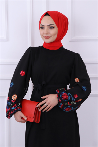 Şifon Kol Çicek İşlemeli  Elbise