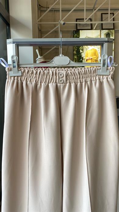 Süs Düğme Pat Detaylı Pantolon Bej