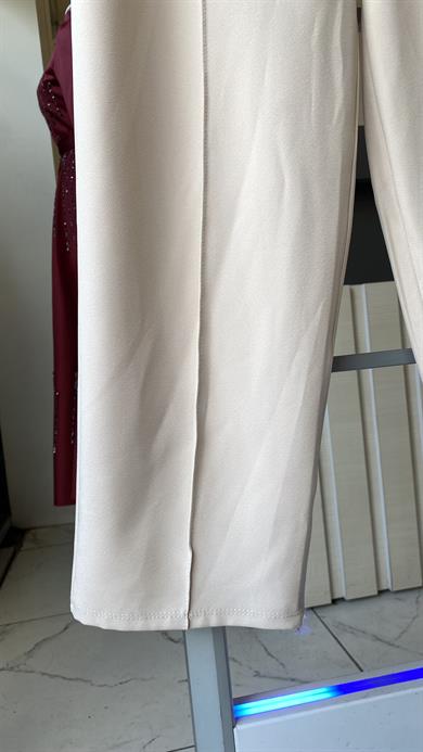 Süs Düğme Pat Detaylı Pantolon Bej