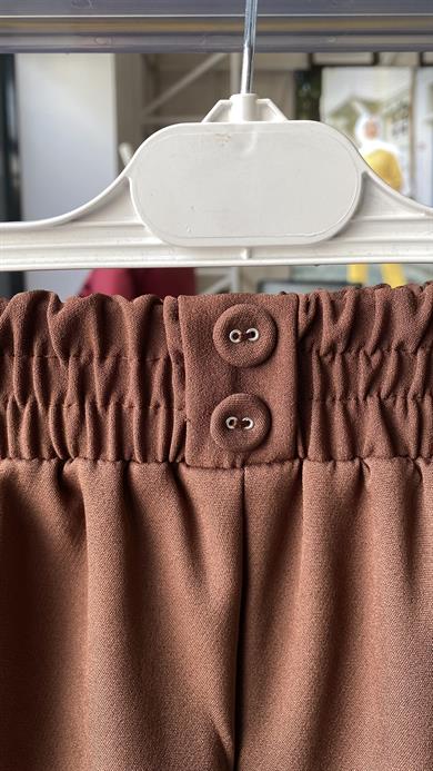 Süs Düğme Pat Detaylı Pantolon Kahverengi 