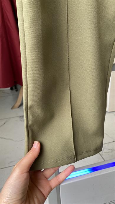 Süs Düğme Pat Detaylı Pantolon Yeşil  
